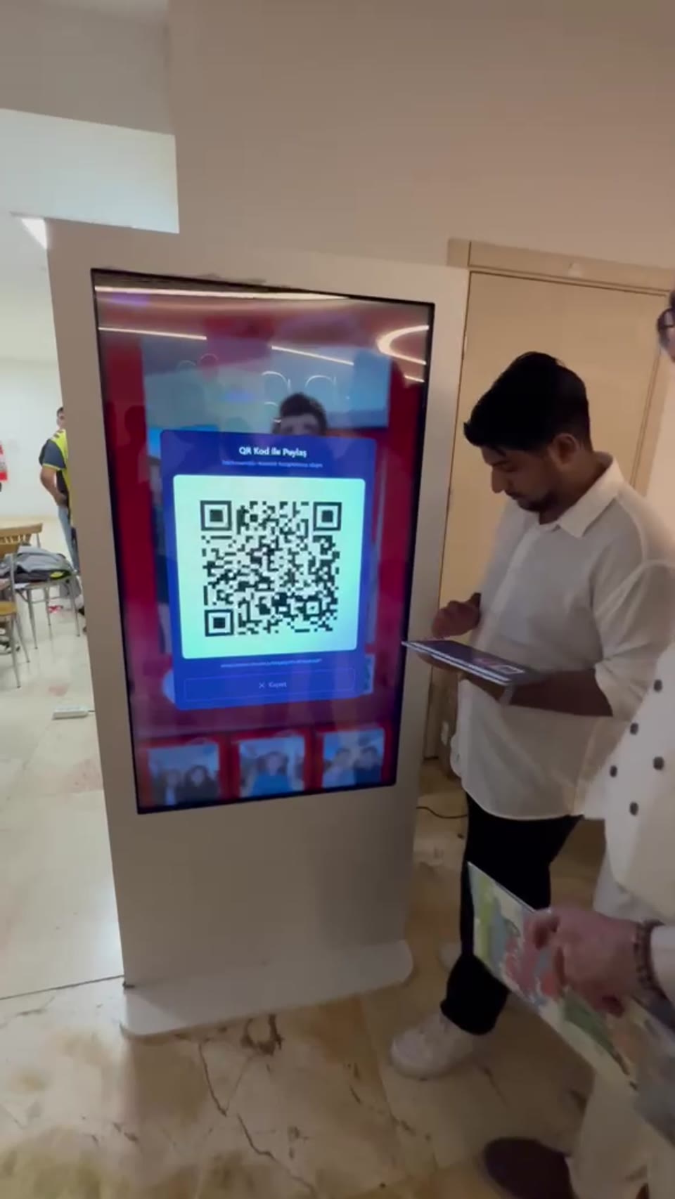 AI Booth Kiralama